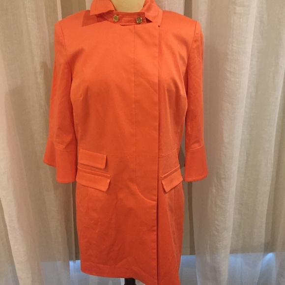 Womens Raincoat - Picture 2 of 6